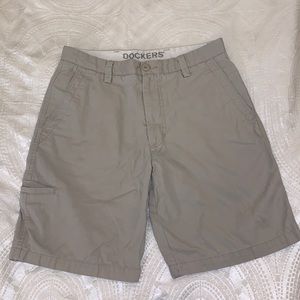 Khaki size 32 Dockers shorts